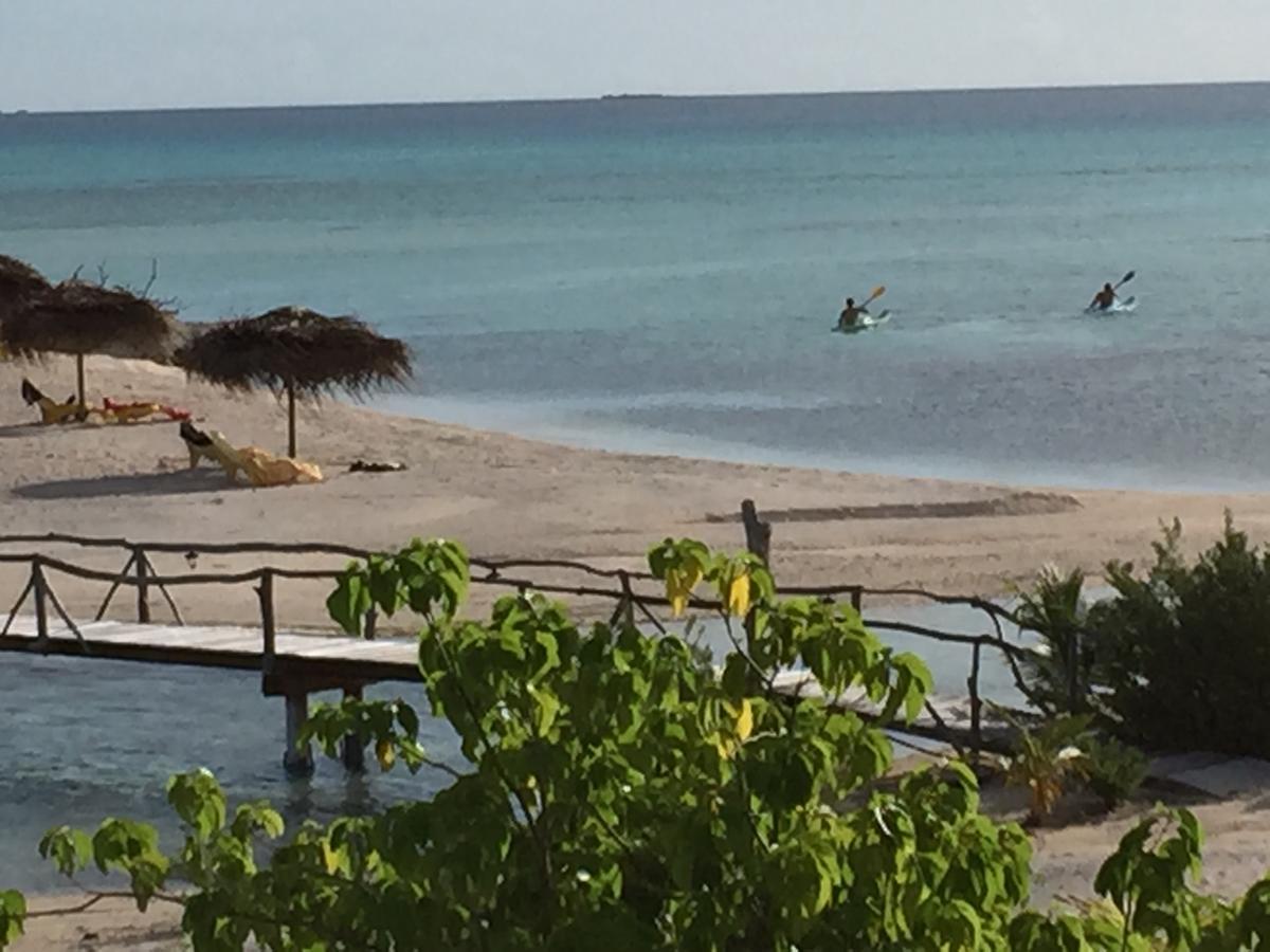 Hakamanu Lodge Tikehau Luaran gambar